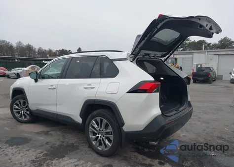 2022 Toyota Rav4 Xle Premium из США, поврежденный, VIN 2T3A1RFV0NW313836